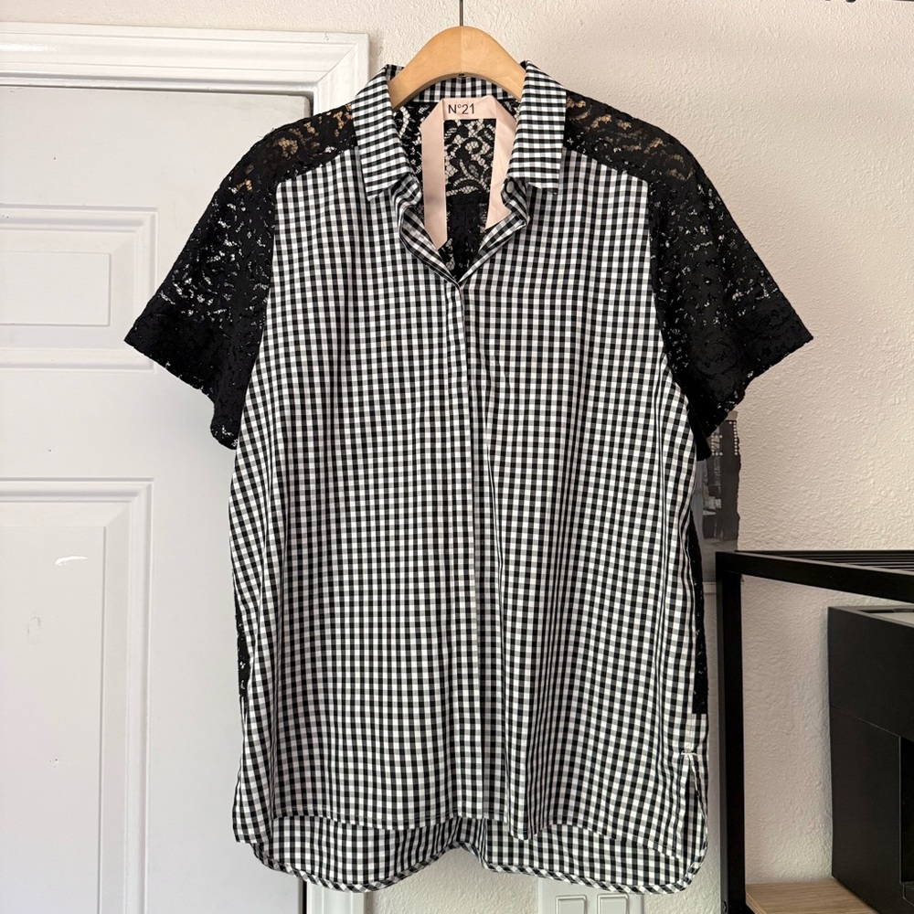 NO 21 Black and white gingham plaid mixed media lace sheer back boxy button‎ up